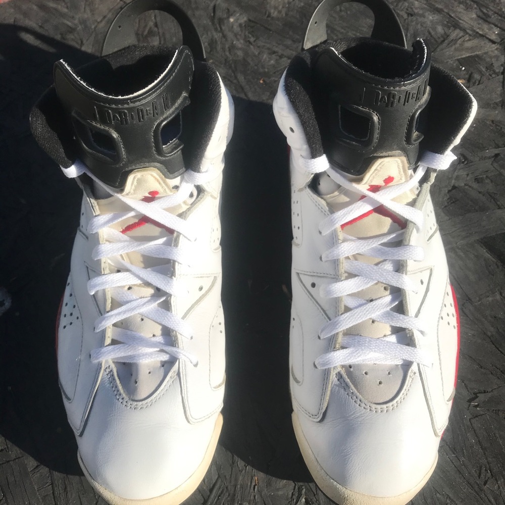 Nike Air Jordan 6 Retro Chicago Bulls Size 9.5